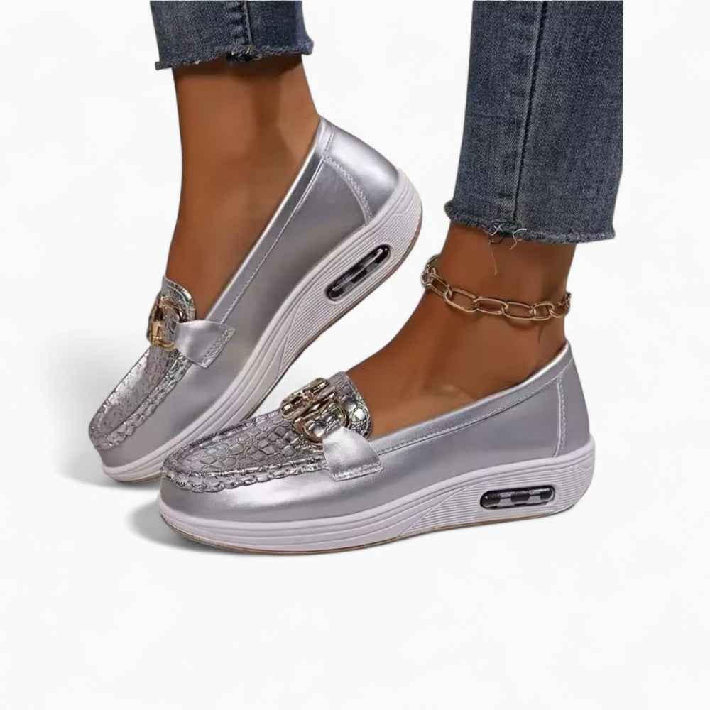 Mocassins Ouverts Compensés Effet Cuir Croco Chaîne Dorée Femme