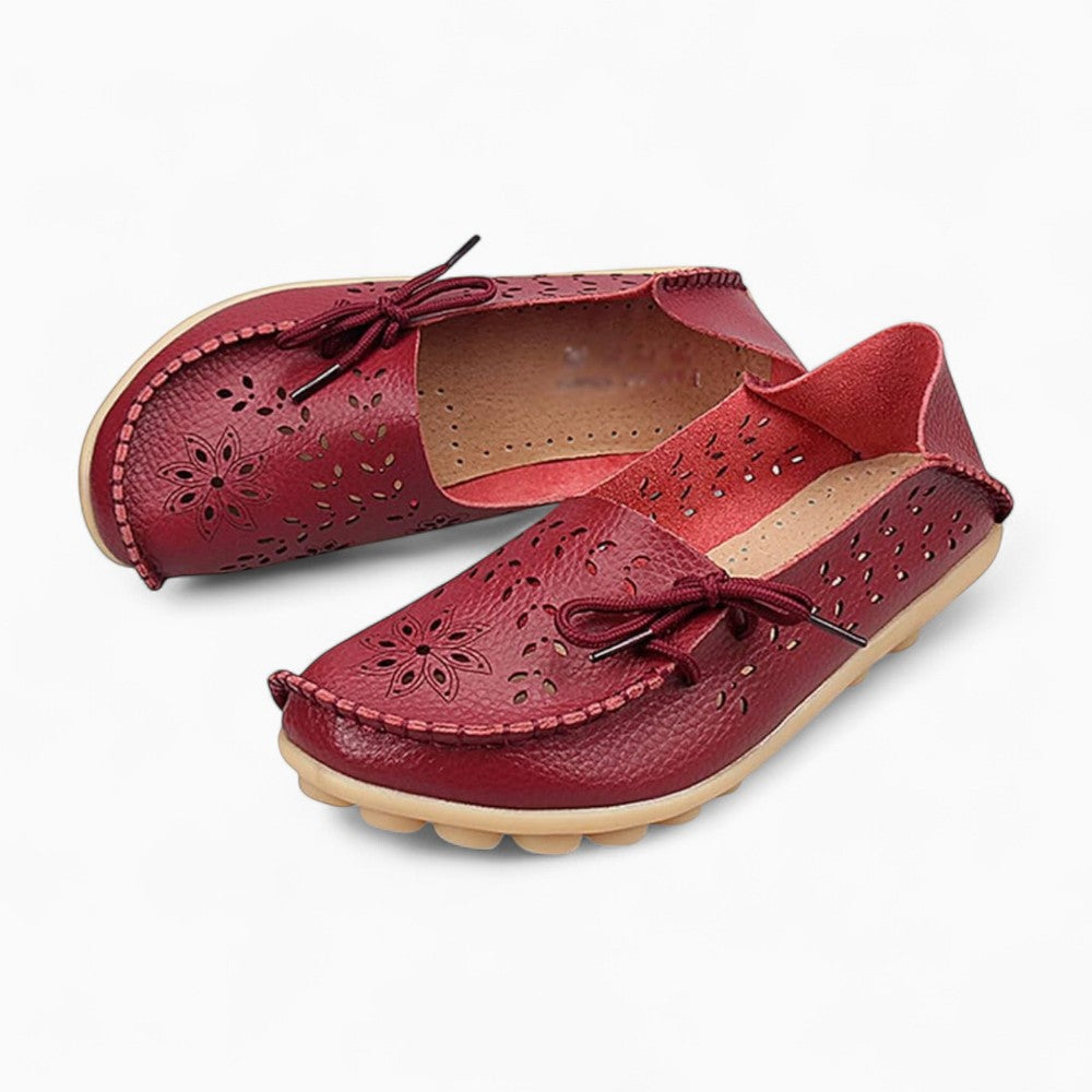 Mocassins Plats Souples Et Ajourés Avec Motifs Fleurs