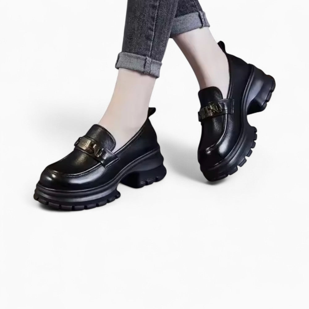 Mocassins Noirs En Cuir À Plateforme Pour Femmes