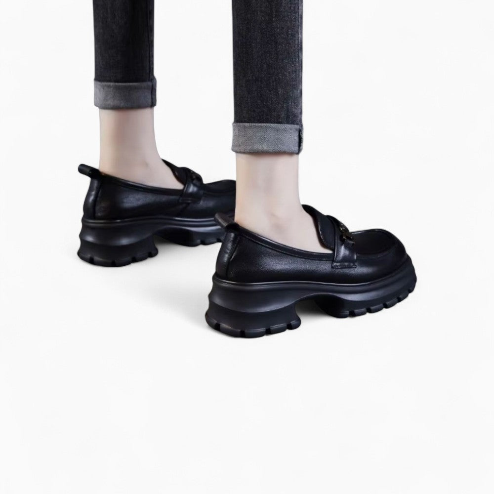 Mocassins Noirs En Cuir À Plateforme Pour Femmes