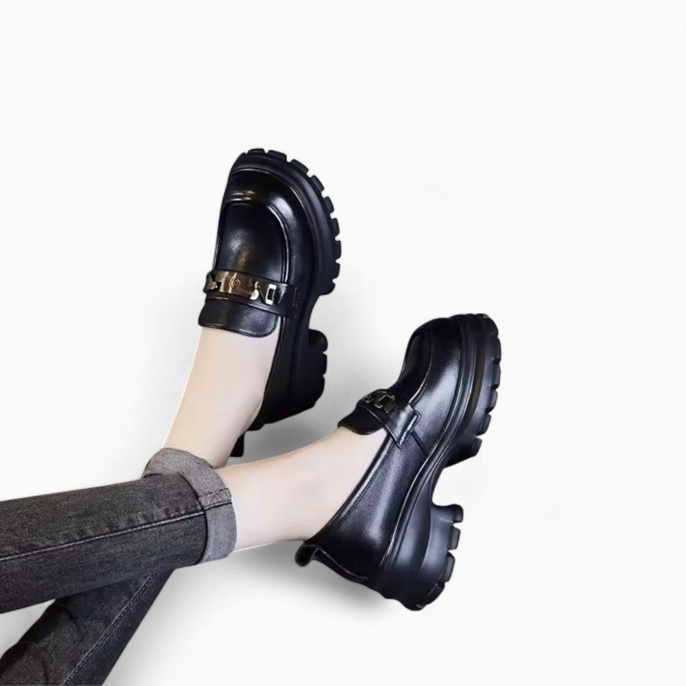 Mocassins Noirs En Cuir À Plateforme Pour Femmes