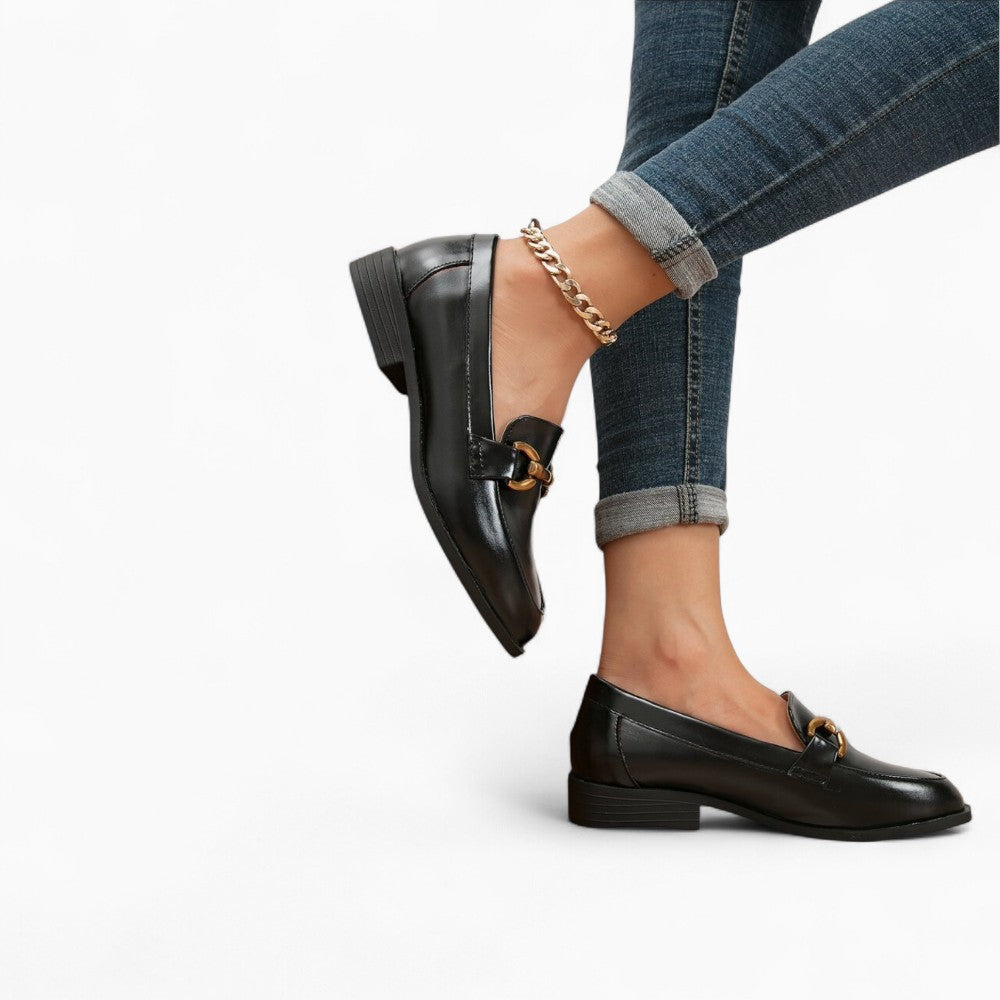 Mocassins Noirs En Cuir Verni À Talons Pour Femmes