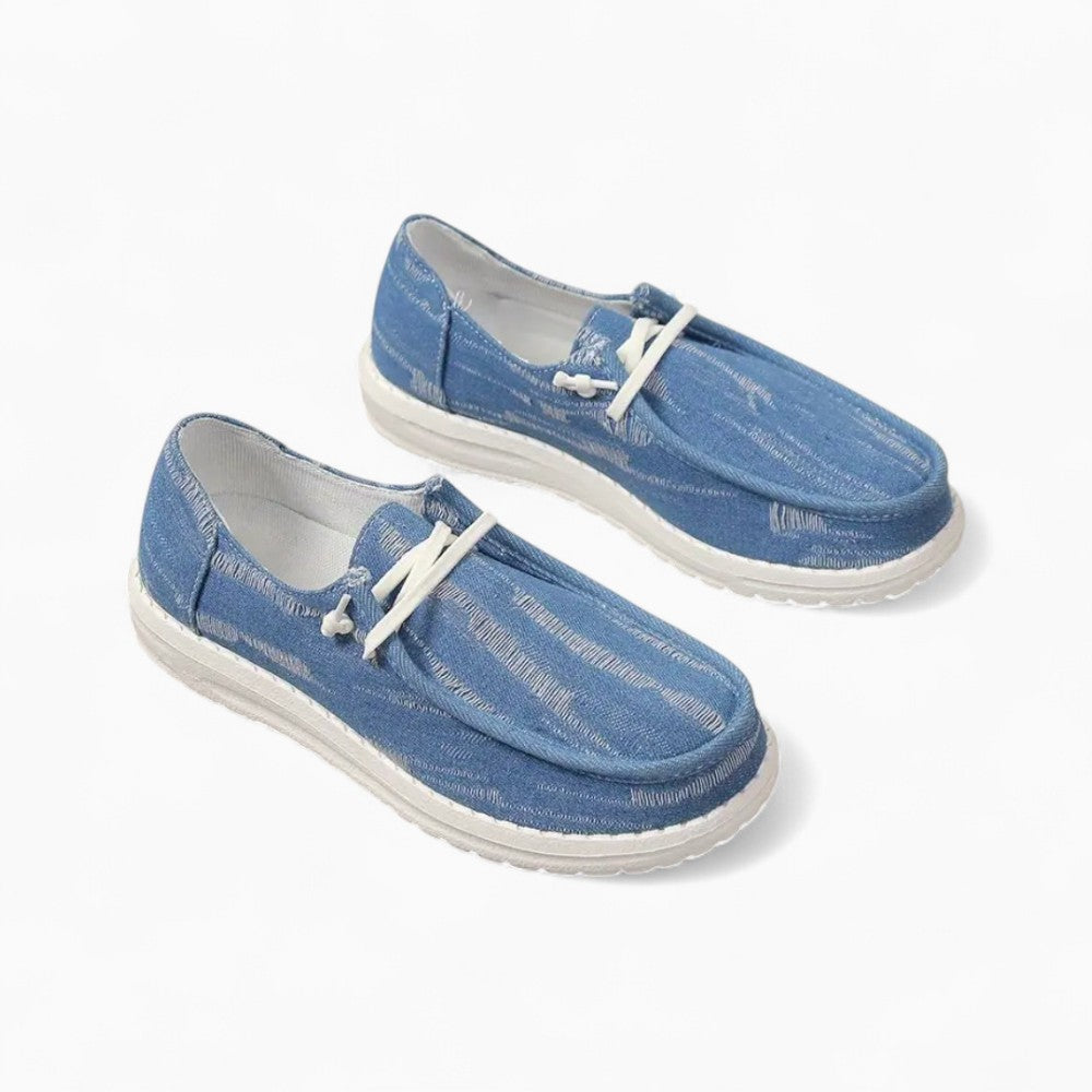 Mocassins En Jean Clair Délavé Et Déchiré