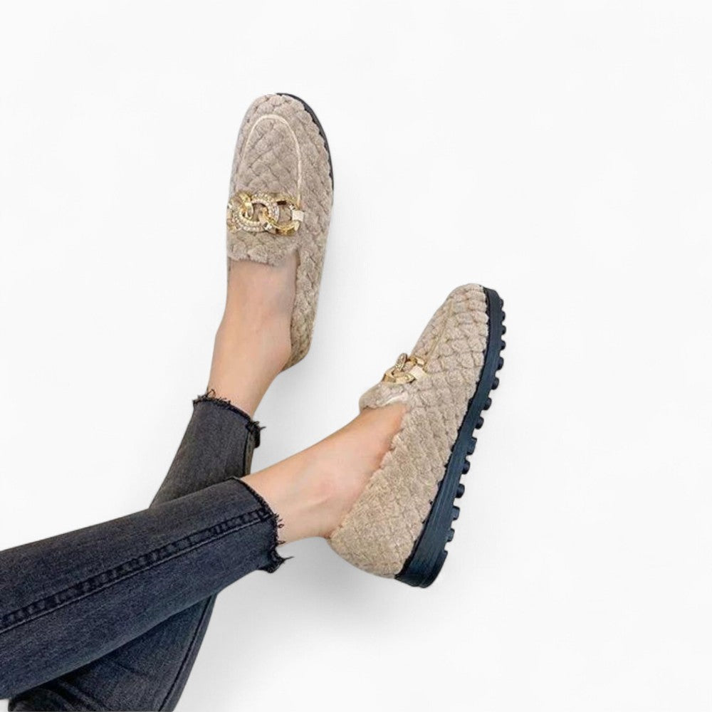 Mocassins En Fausse Laine Avec Une Chaine Pour Femmes