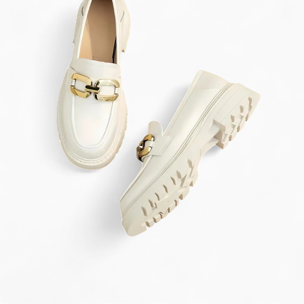 Mocassins Vernis À Semelle Épaisse et Grosse Boucle