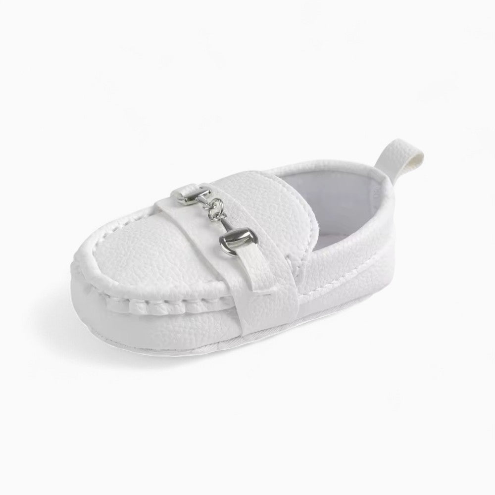 Mocassins Effet Cuir Grainé Avec Mors Argentés Pour Bébé