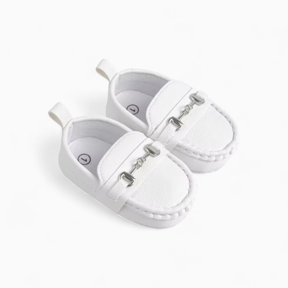 Mocassins Effet Cuir Grainé Avec Mors Argentés Pour Bébé