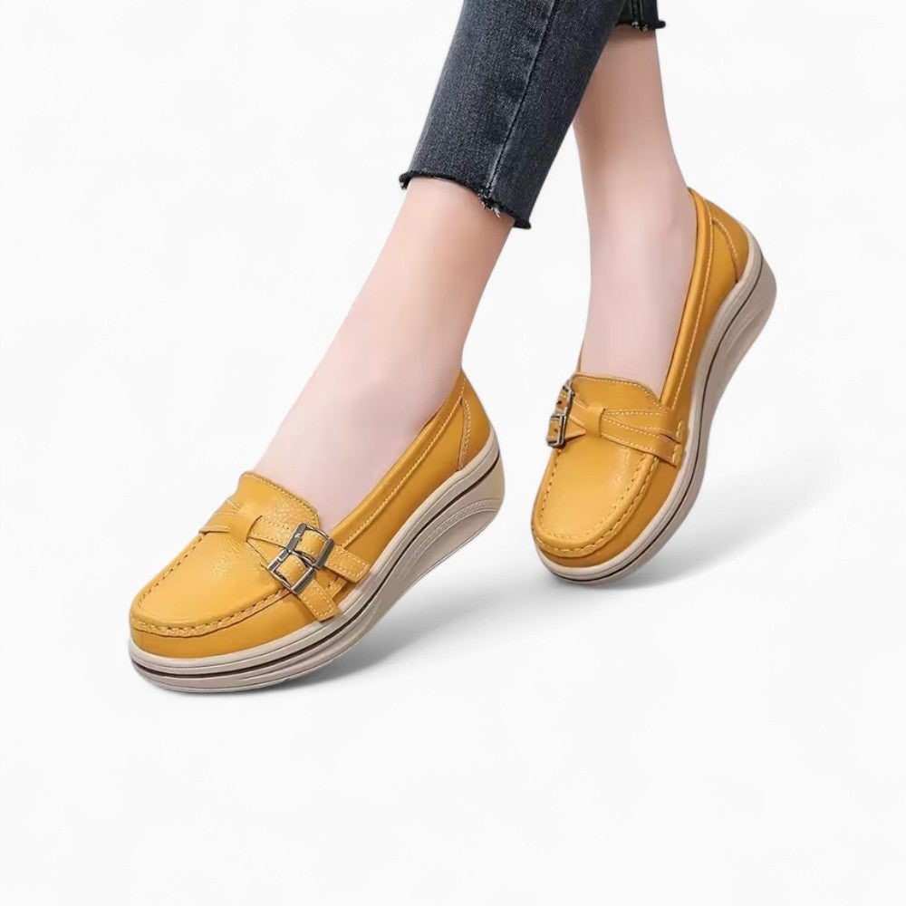 Mocassins Compensés Type Baskets Détails Brillants