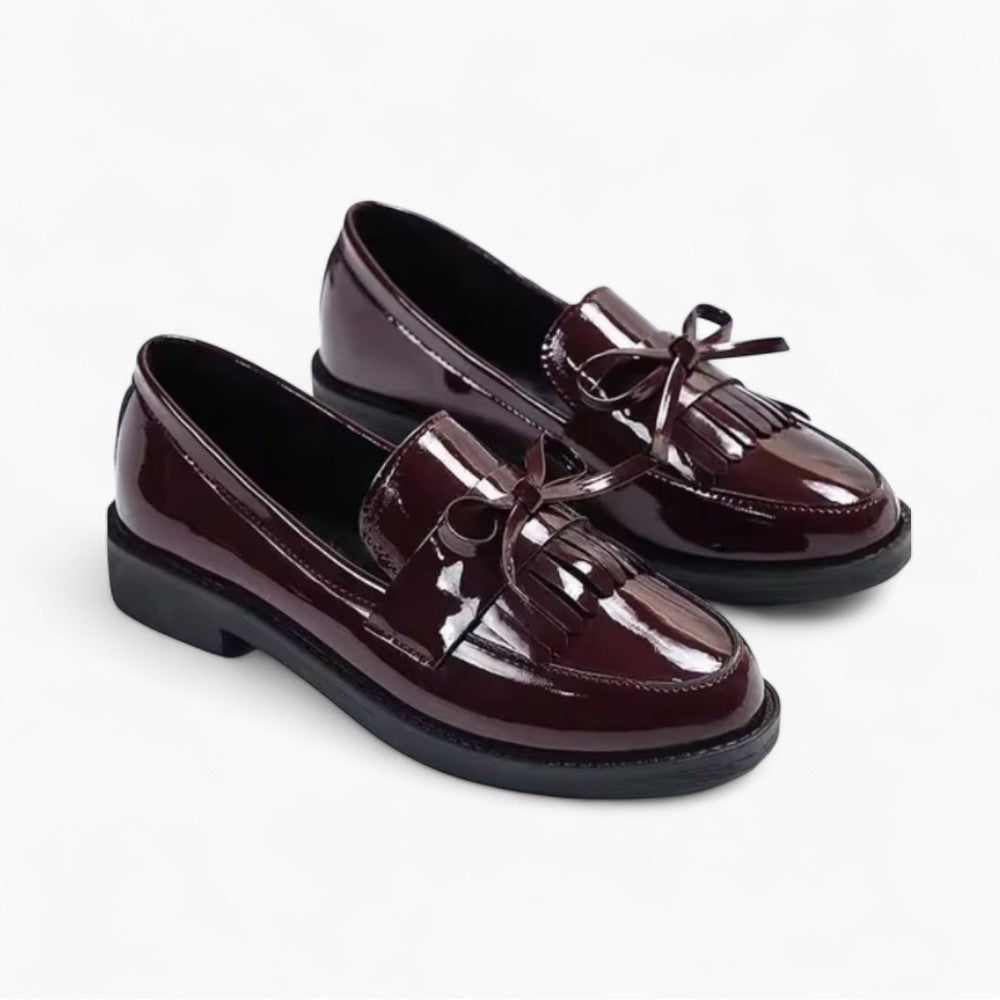 Mocassins À Talons Carrés Avec Frange Dans Le Style Vintage