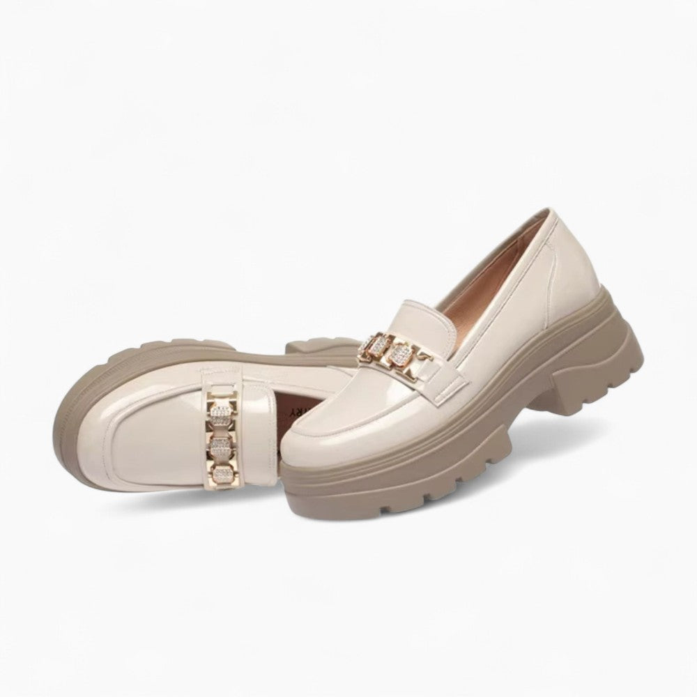 Mocassins À Plateforme Vernis Avec Chaîne Métallique Décorative