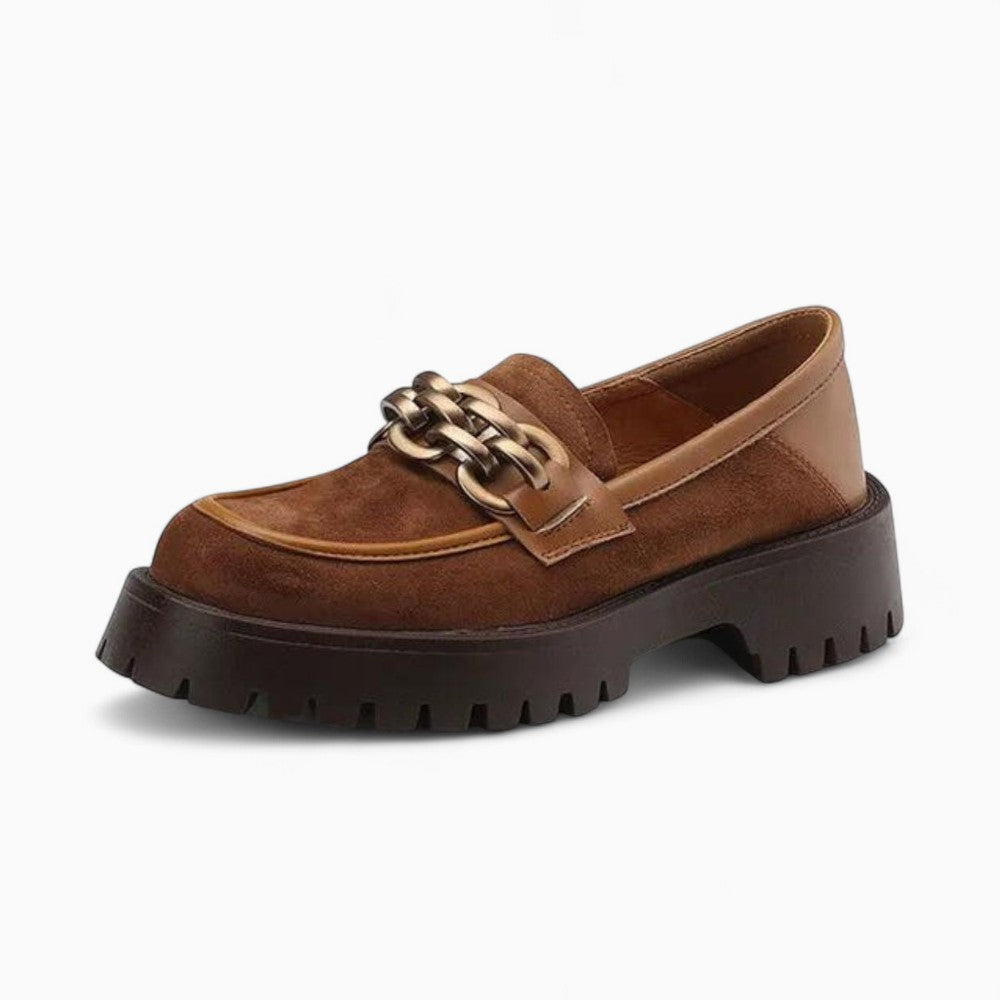 Mocassins À Plateforme Avec Une Chaîne Argentée Pour Femmes