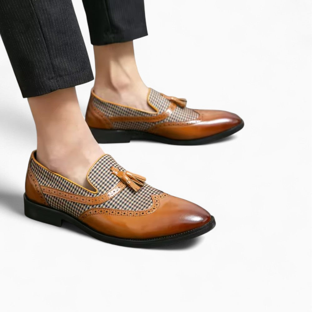 Mocassins À Gland À Carreaux Marron Et Blanc Pour Homme