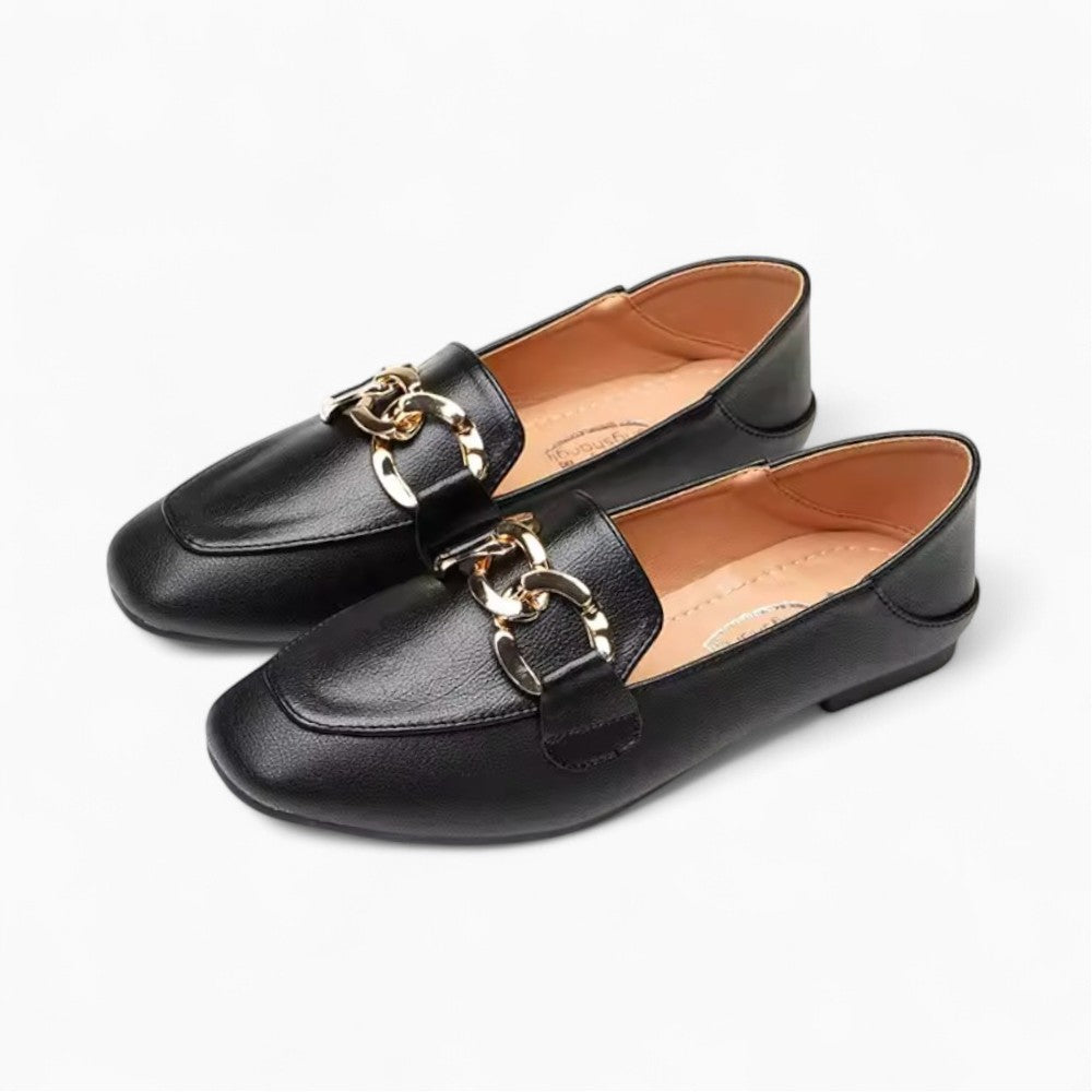 Mocassin Noir Boucle Dorée À Enfiler Et Cuir Végan