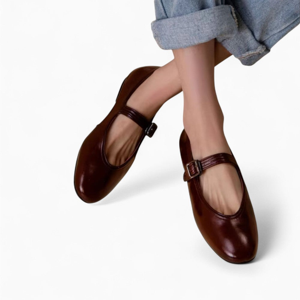 Mocassin Ballerine À Talon Vernis