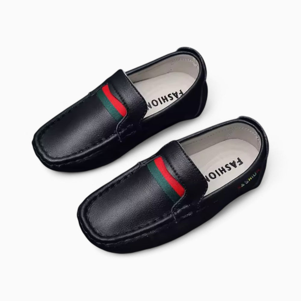 Mocassins Souples En Cuir Avec Un Design Rouge Et Vert Pour Garçons