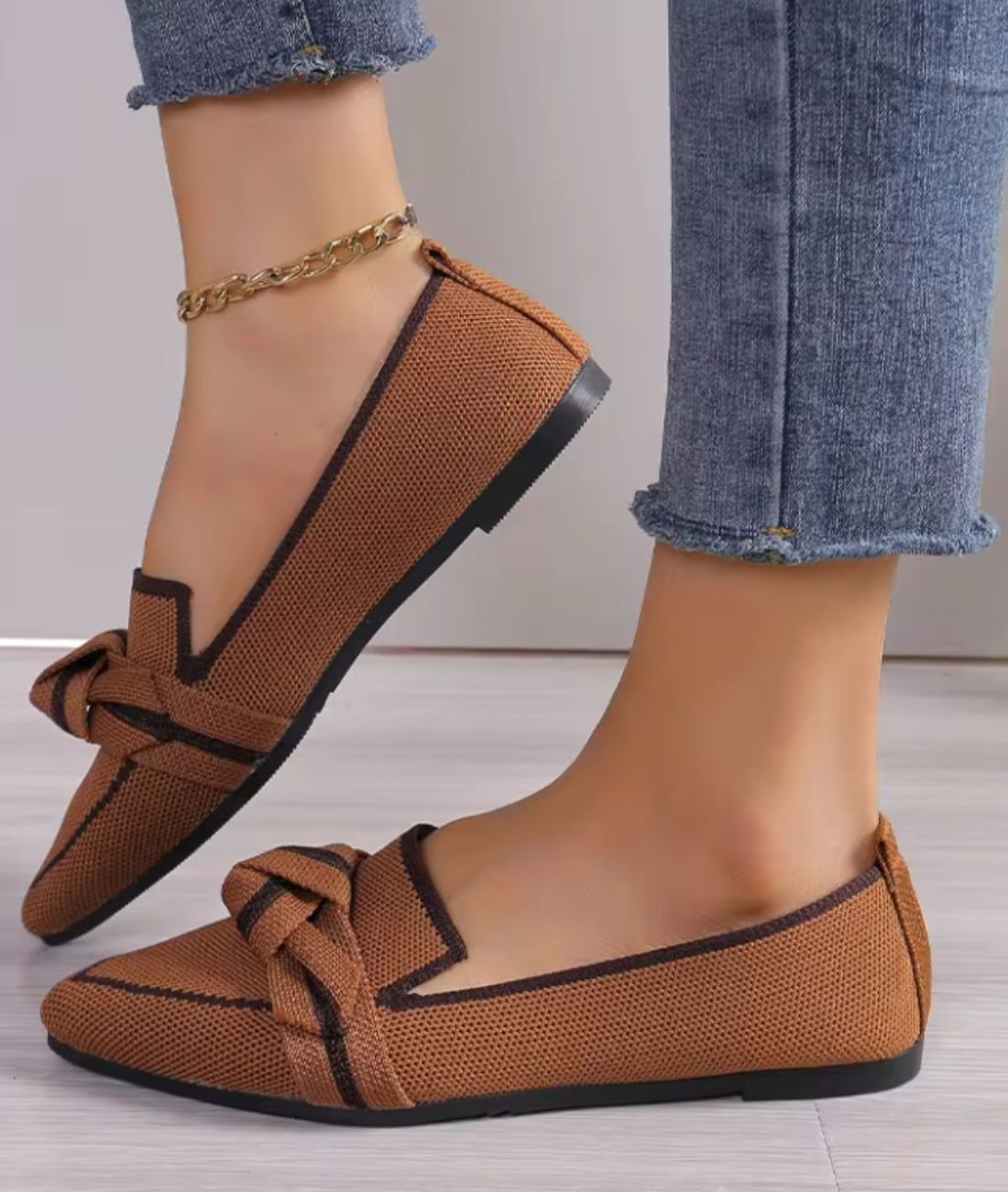Mocassin Ballerine Bout Pointu Avec Boucles
