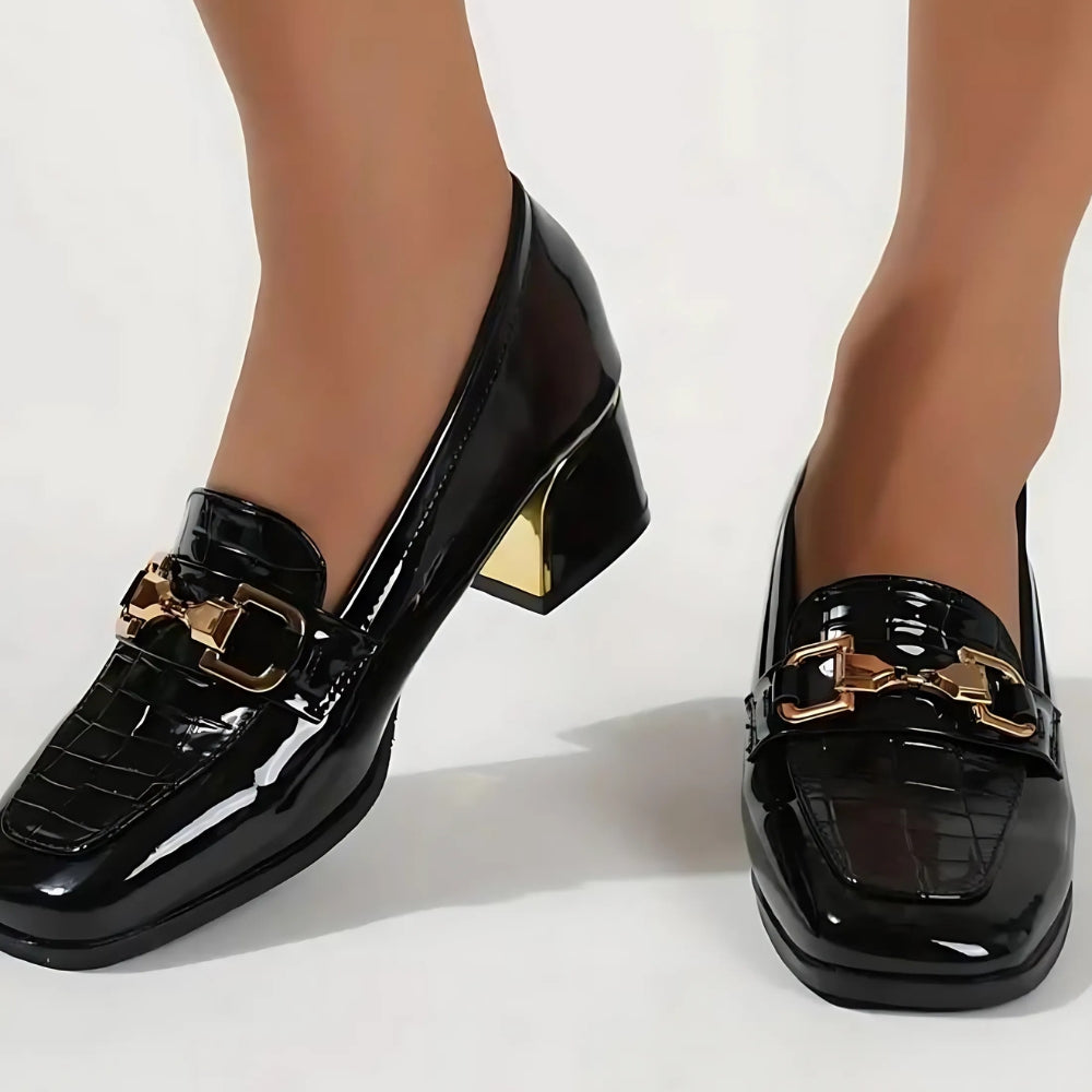 Mocassins Vernis Avec Boucles Noir Femme