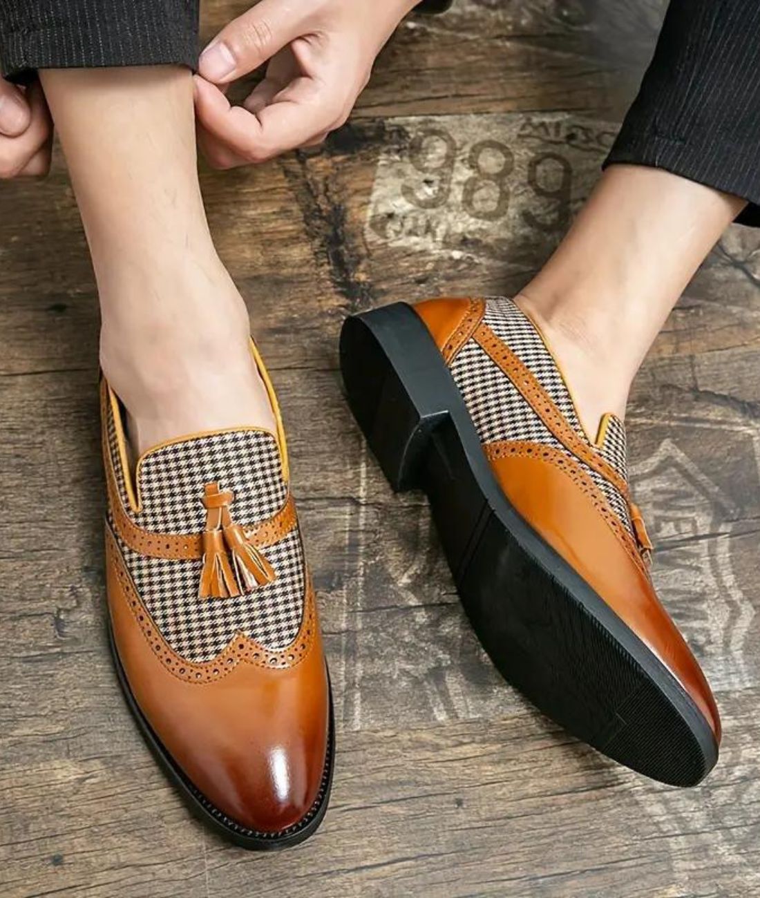 Mocassins À Gland À Carreaux Marron Et Blanc Pour Homme