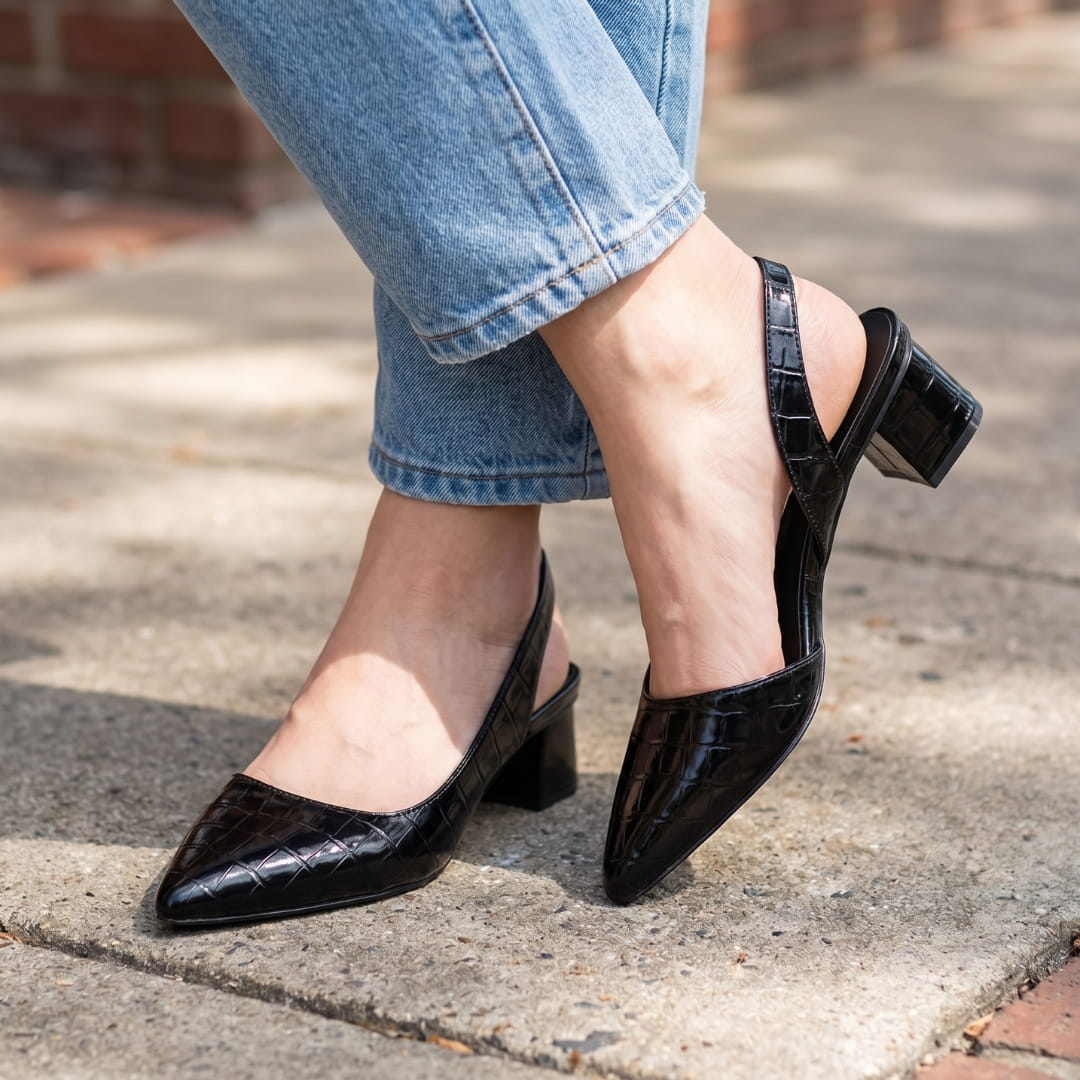 Lynna Escarpins à Bout Pointu – Talon Bloc Cuir Texturé Silhouette Bout Fermé