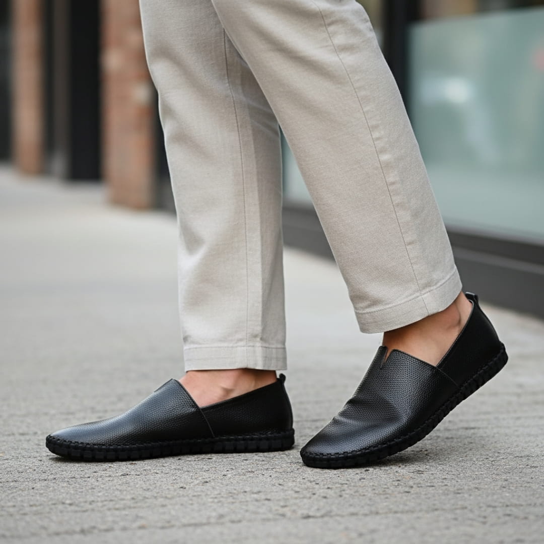 Harrow Mocassins en Cuir à Enfiler – Silhouette Bout Amande Semelle Plate Cousue