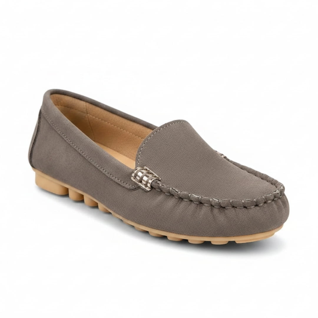 Kaithlyn Chaussures Décontractées en Daim à Enfiler – Détails Métalliques Confort Usage Quotidien